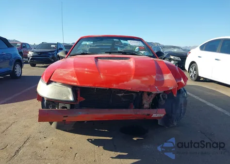 2000 Ford Mustang из США, поврежденный, VIN 1FAFP4449YF258607
